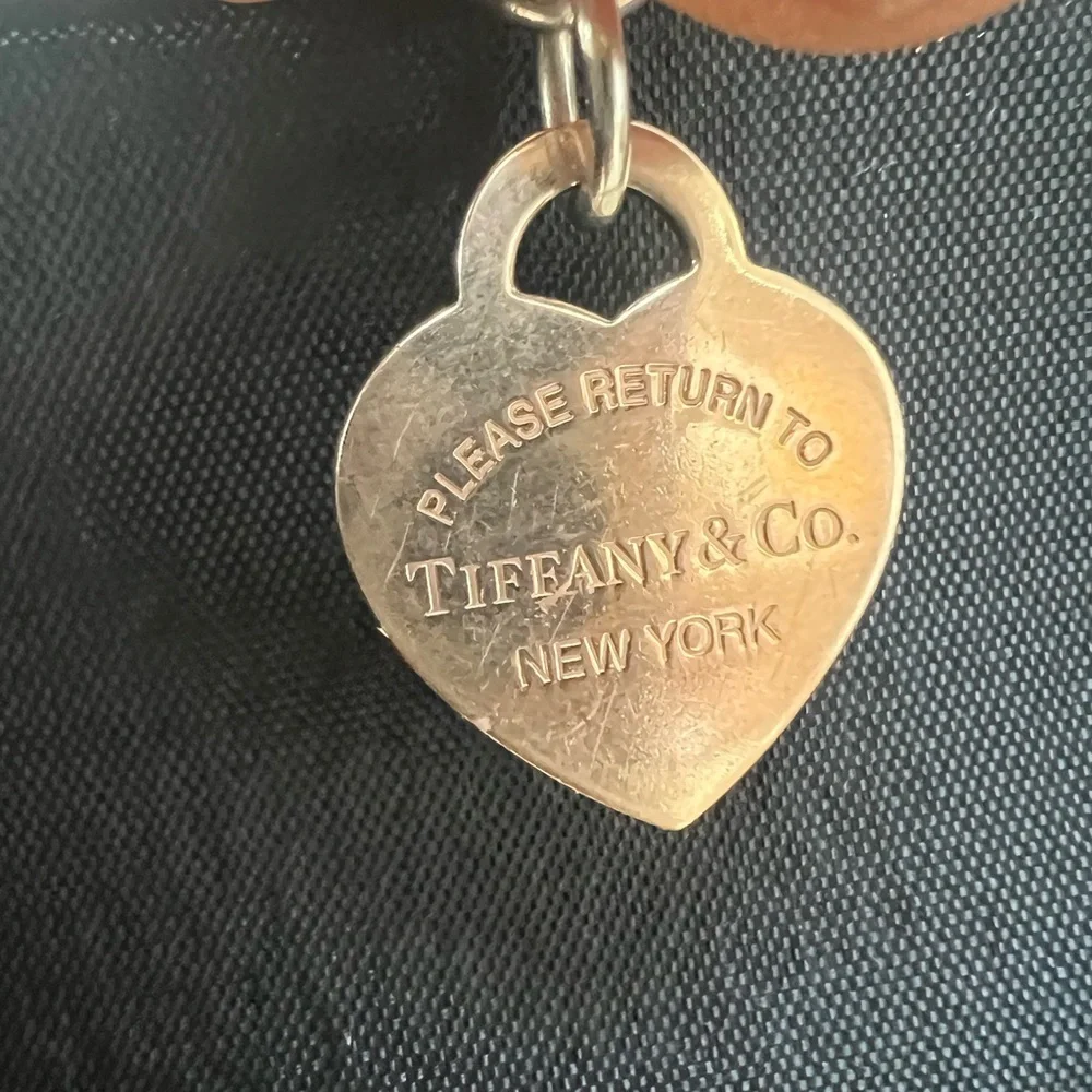 🔴Authentic TIFFANY& CO RUBEDO Metal RTT Heart Charm Tag Link Bracelet 🔴